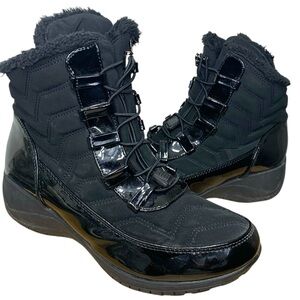 Khombu Black Winter Boots Sz 10 Fleece Lined Flexible Comfort Zip Closure
